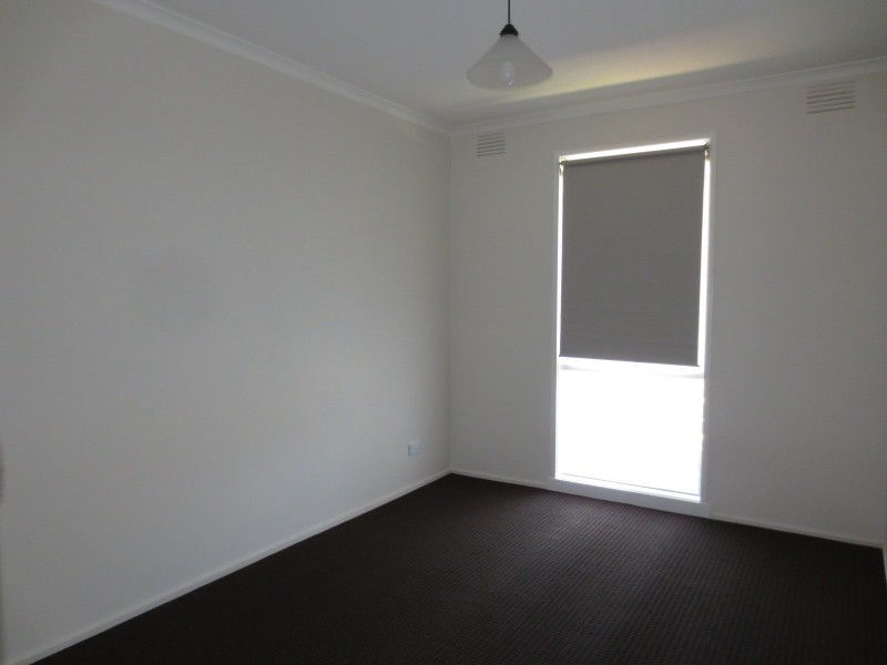 2 Kilborn Court, Mill Park VIC 3082