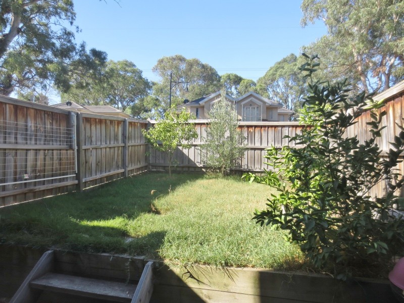 27 / 5 Delacombe Drive, Mill Park VIC 3082