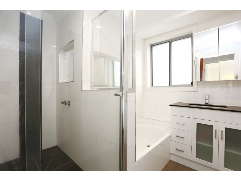 1 Redfield Court, Mill Park VIC 3082