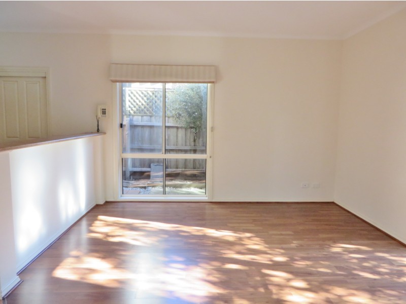 24 Willunga Way, Bundoora VIC 3083