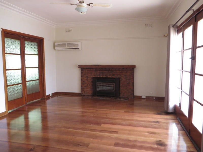 1 Railway Place, Fairfield VIC 3078