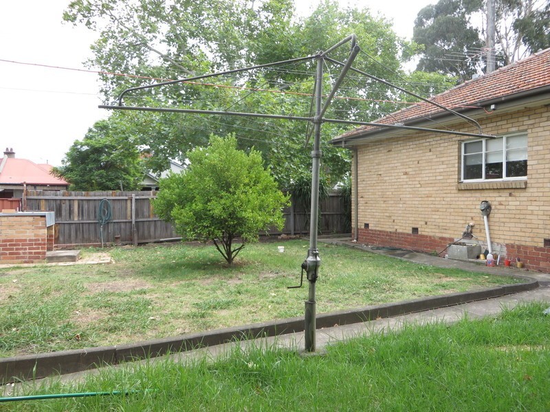 1 Railway Place, Fairfield VIC 3078