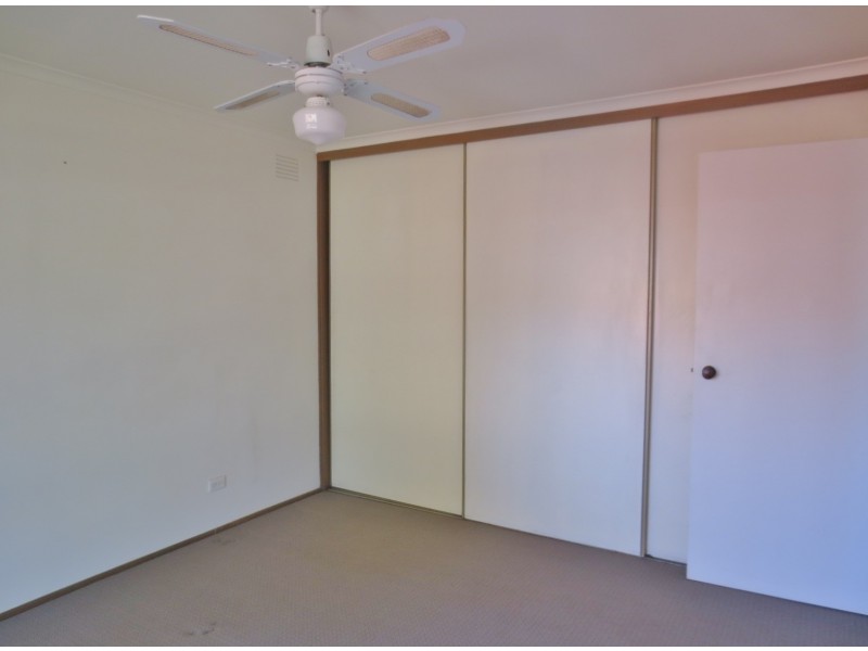 6 Wenden Road, Mill Park VIC 3082