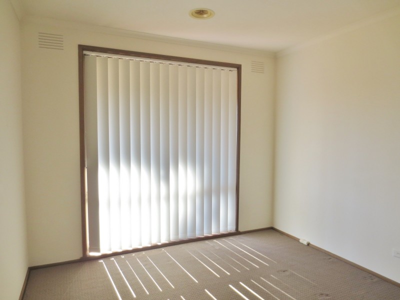 6 Wenden Road, Mill Park VIC 3082