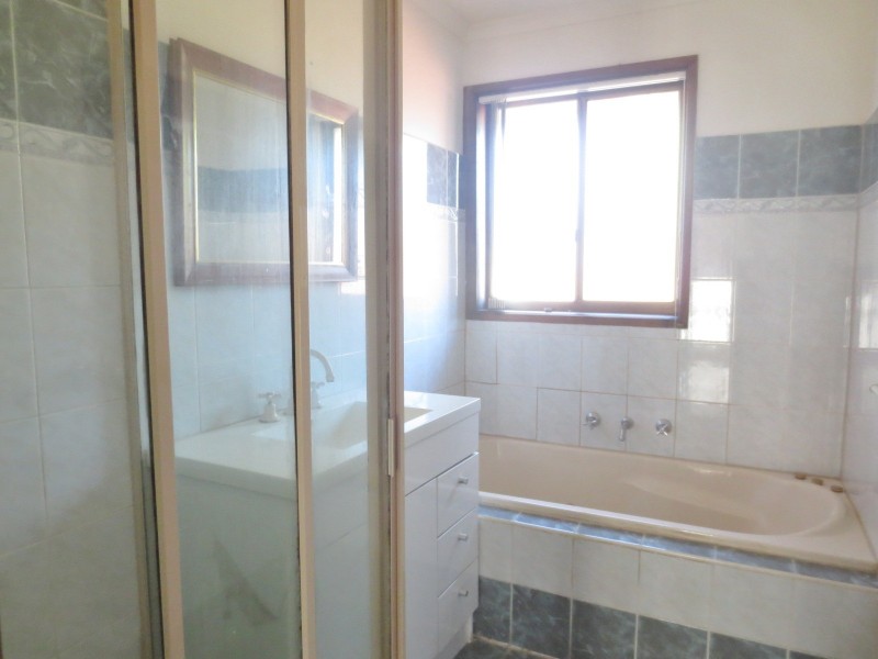6 Wenden Road, Mill Park VIC 3082