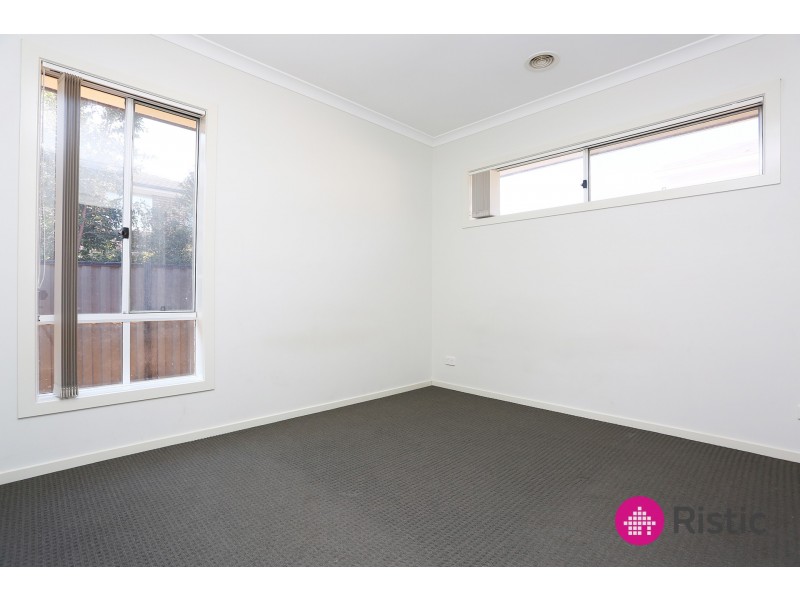 12 McCulloch Street, Mernda VIC 3754