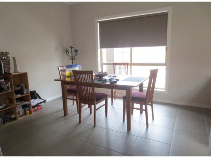 42 Saxony Drive, Epping VIC 3076