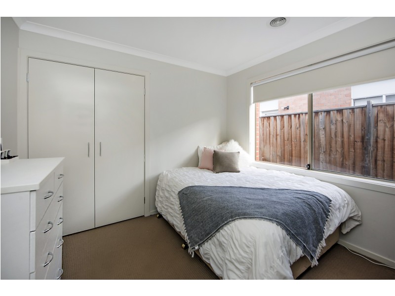 11 Cortona Grange, Mernda VIC 3754