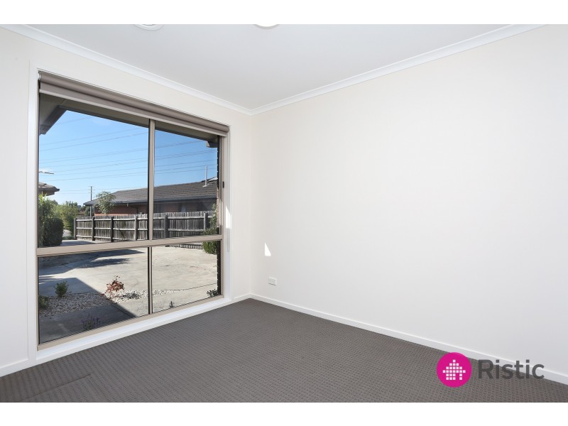 103A Hawkes Drive, Mill Park VIC 3082
