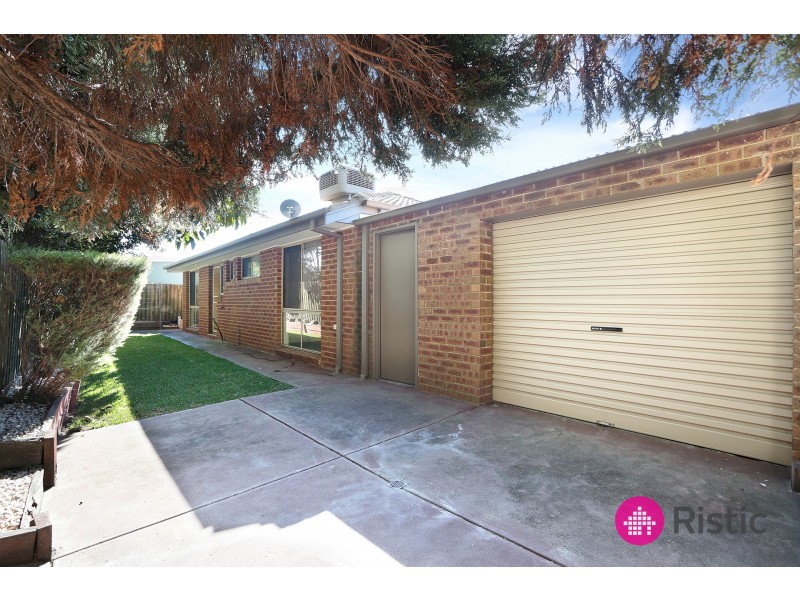 103A Hawkes Drive, Mill Park VIC 3082
