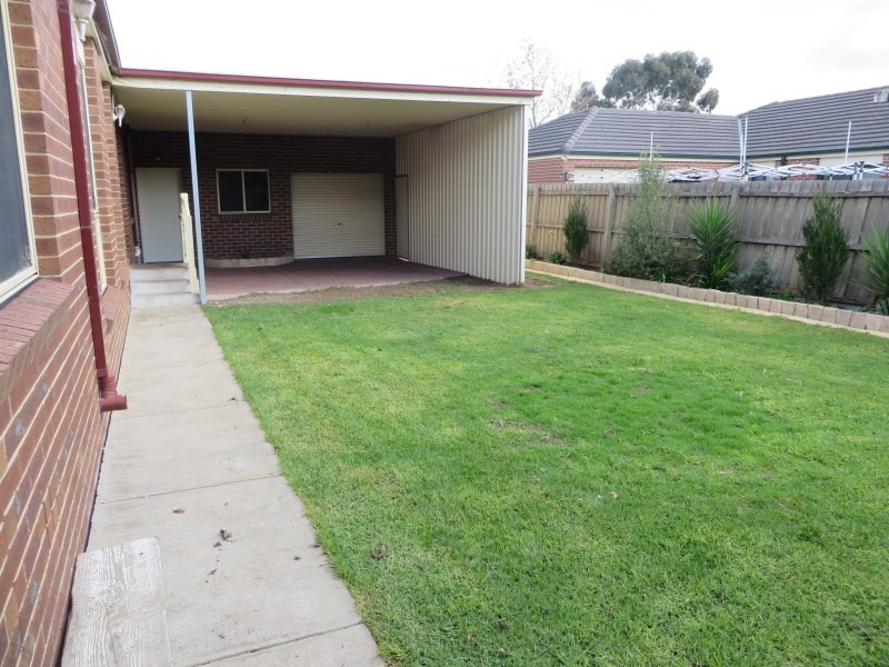 14 McCabe Drive, Epping VIC 3076