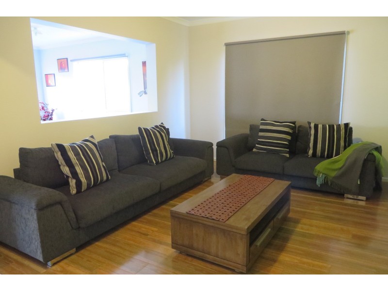 5 Panton Gap Drive, South Morang VIC 3752