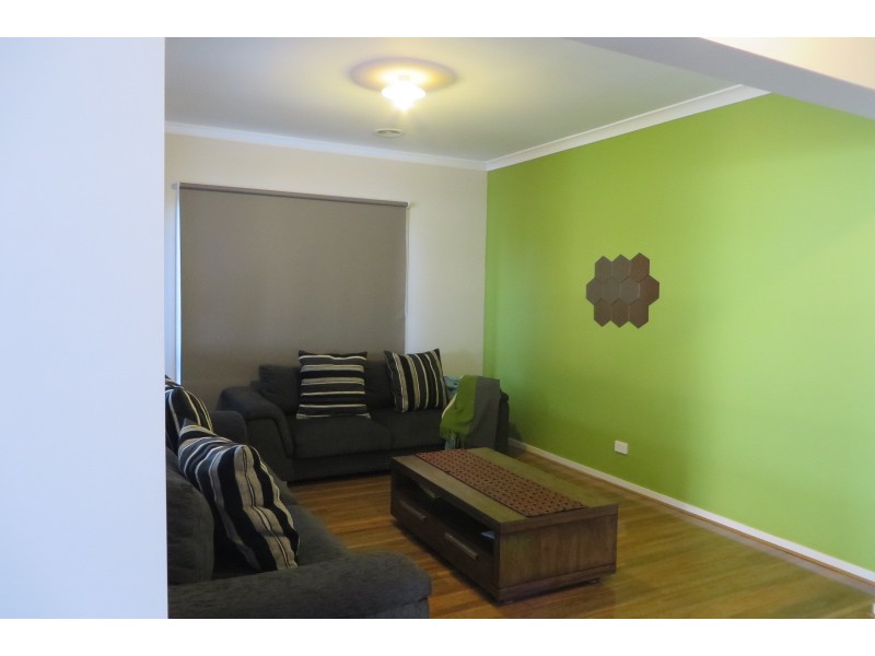 5 Panton Gap Drive, South Morang VIC 3752