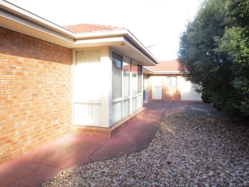 129 Morang Drive, Mill Park VIC 3082