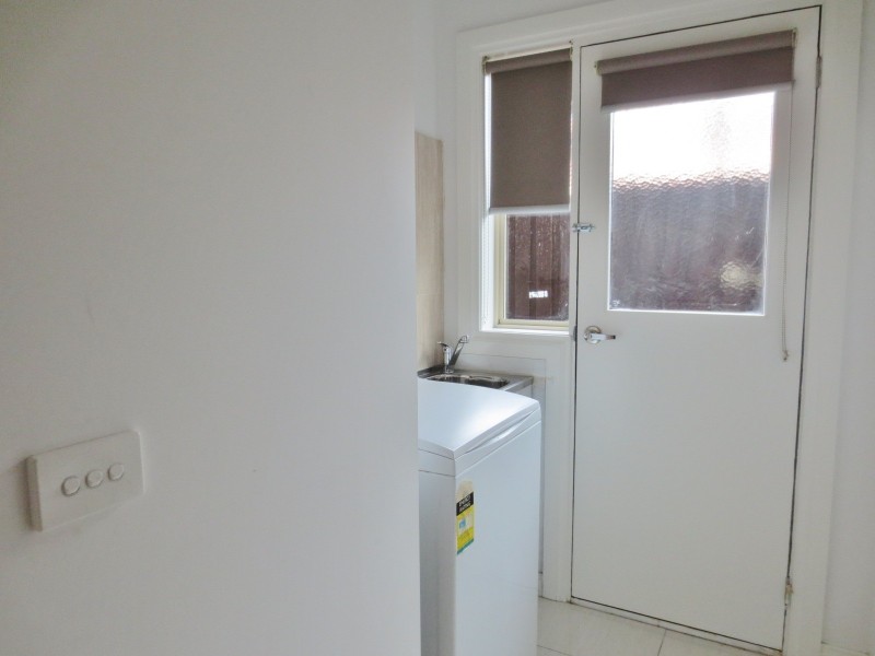 2A Sharp Grove, Coburg North VIC 3058