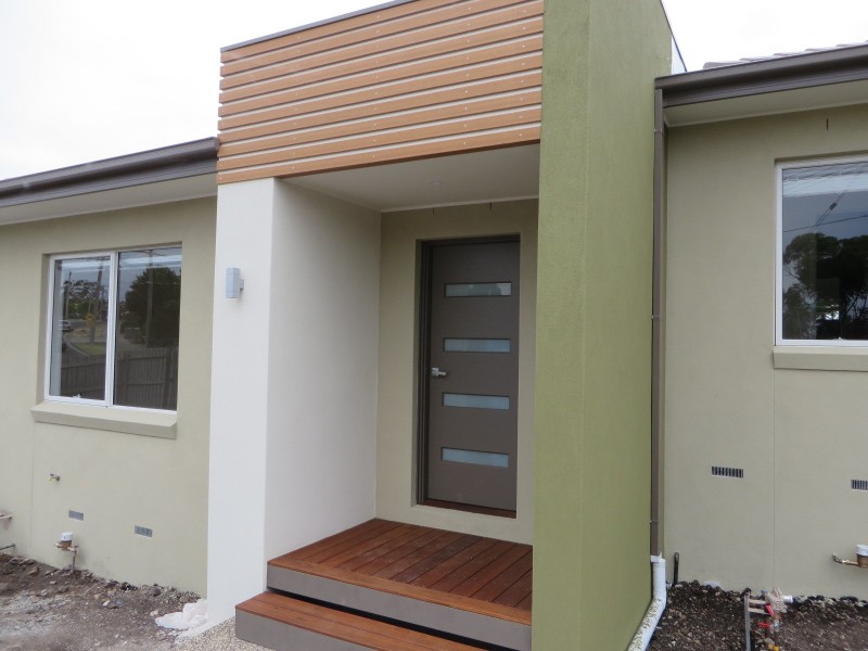 2/2 Woolnough Drive, Epping VIC 3076