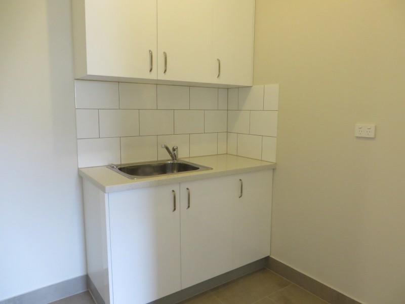 2/2 Woolnough Drive, Epping VIC 3076