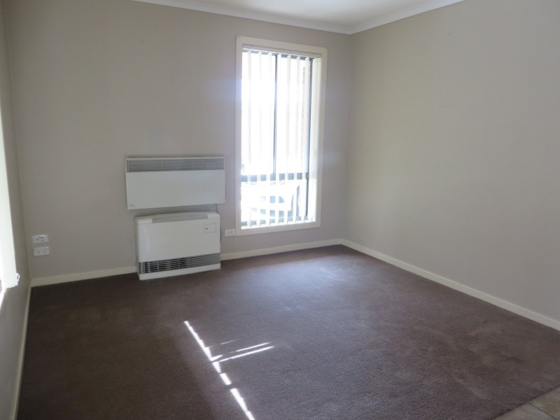 16 Pace Circuit, South Morang VIC 3752