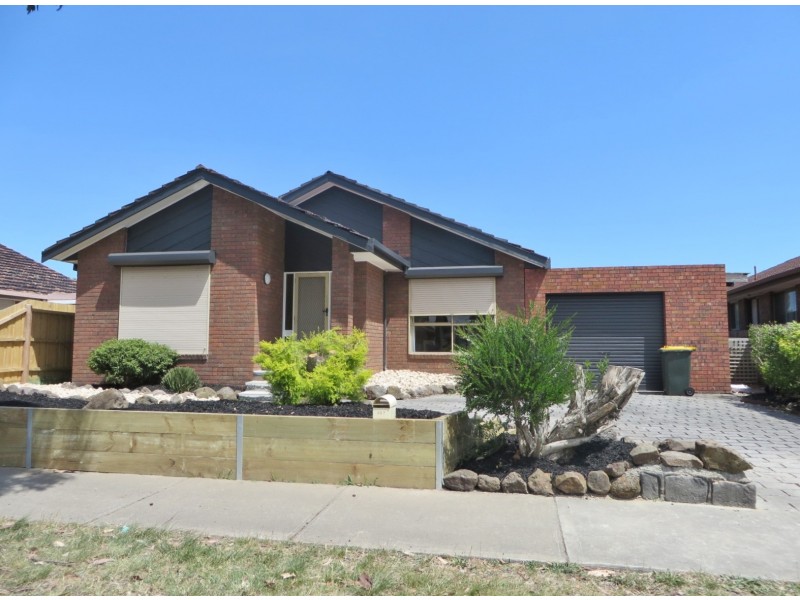 207 Childs Road, Mill Park VIC 3082