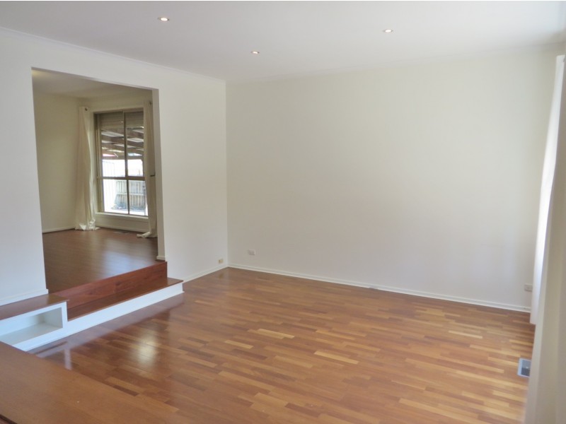 207 Childs Road, Mill Park VIC 3082