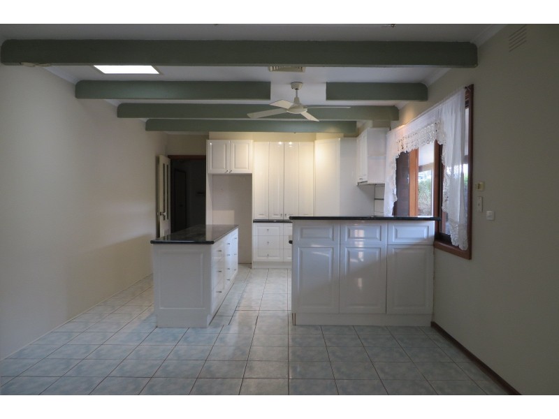 675 Bridge Inn Road, Doreen VIC 3754