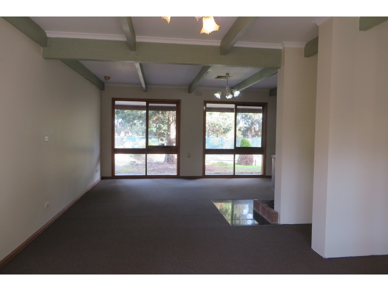 675 Bridge Inn Road, Doreen VIC 3754