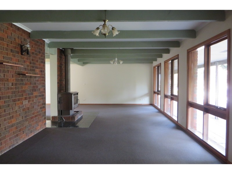 675 Bridge Inn Road, Doreen VIC 3754