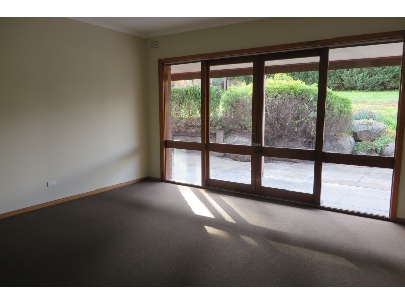 675 Bridge Inn Road, Doreen VIC 3754