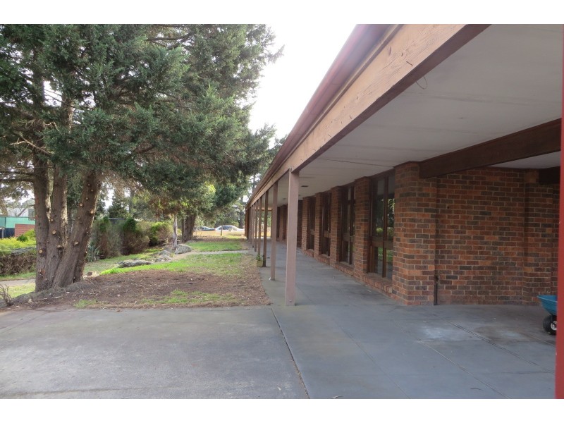 675 Bridge Inn Road, Doreen VIC 3754