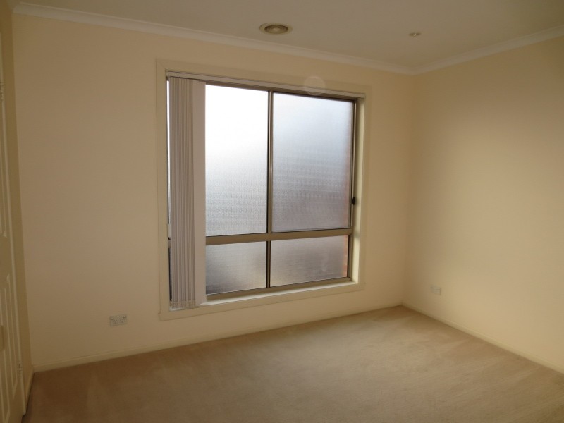 14 Belmont Way, Mill Park VIC 3082