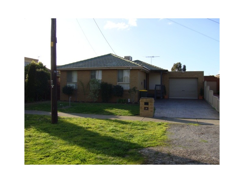 74 McDonalds Road, Epping VIC 3076