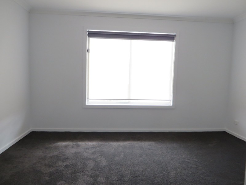 132 Moffat Drive, Lalor VIC 3075