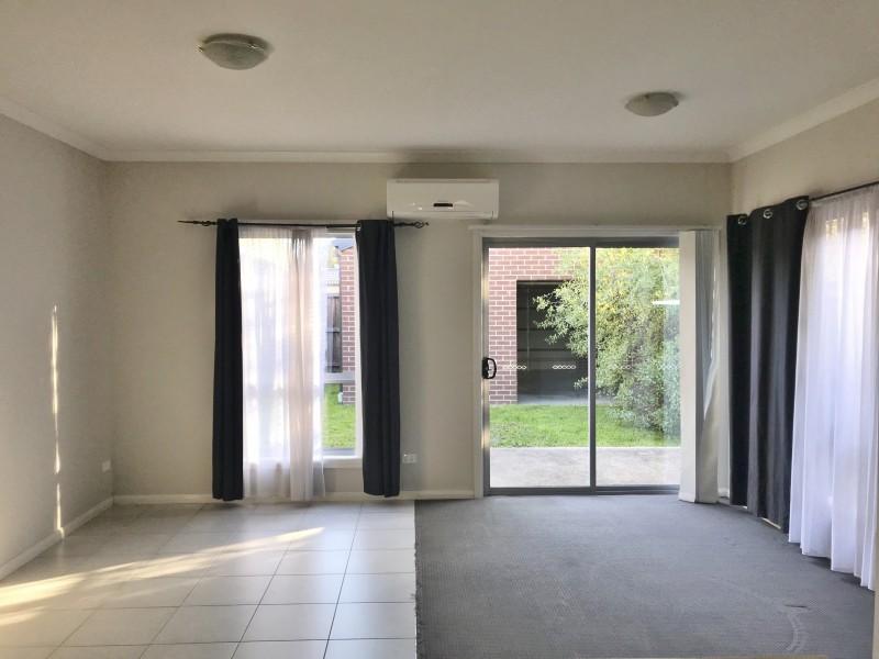 2 Deliza Walk, South Morang VIC 3752