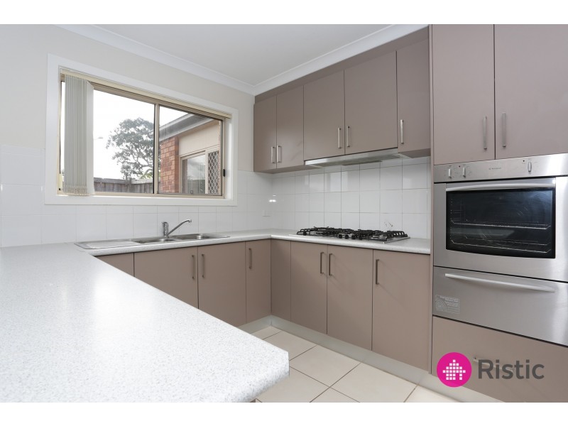 2 Treeview Drive, South Morang VIC 3752