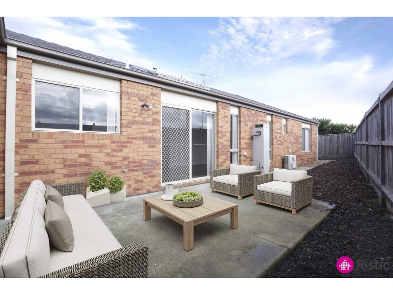 2 Treeview Drive, South Morang VIC 3752