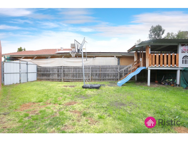7 Wallace Place, Mill Park VIC 3082