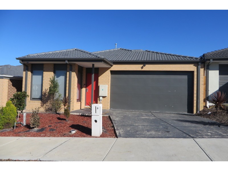8 Fashoda Drive, Mernda VIC 3754