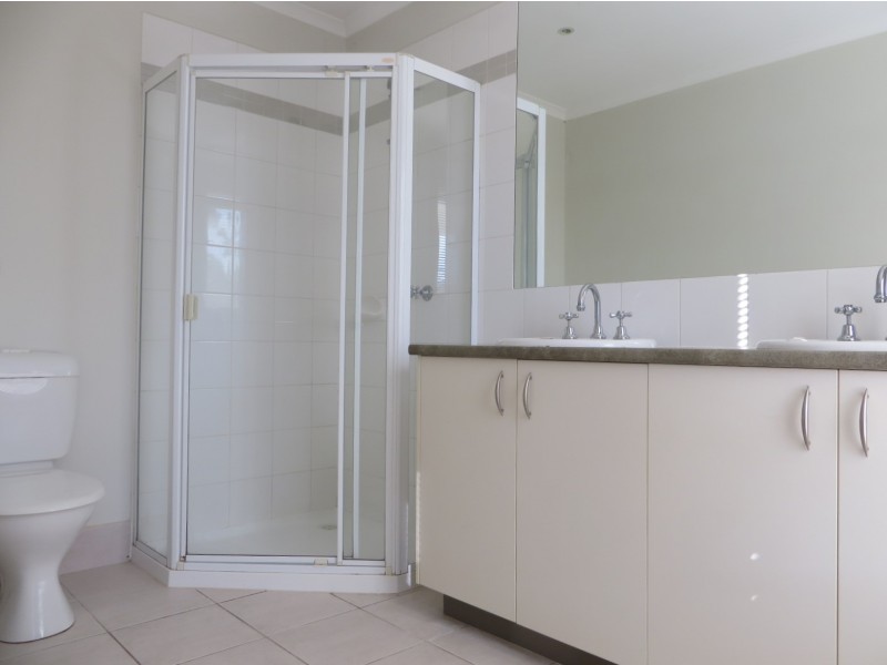 20 Lemon Gum Parade, Bundoora VIC 3083