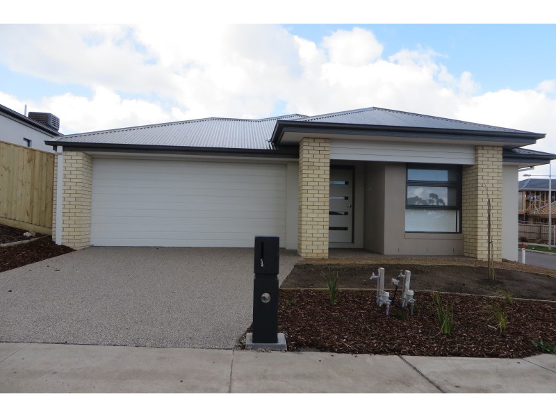 34 Wimmera Crescent, Wollert VIC 3750