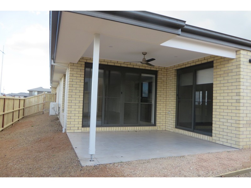 34 Wimmera Crescent, Wollert VIC 3750