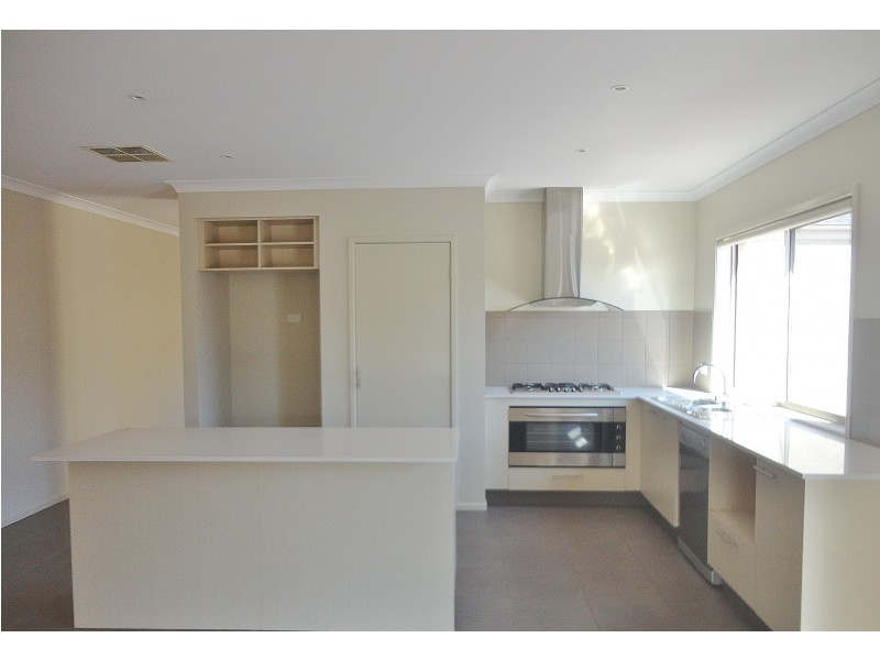 9 Viewpoint Avenue, Mernda VIC 3754