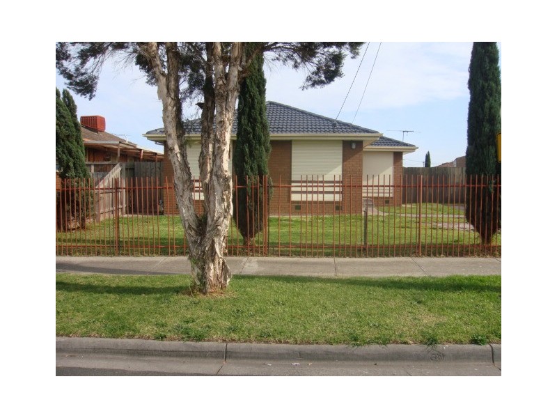 35 Carrington Boulevard, Thomastown VIC 3074