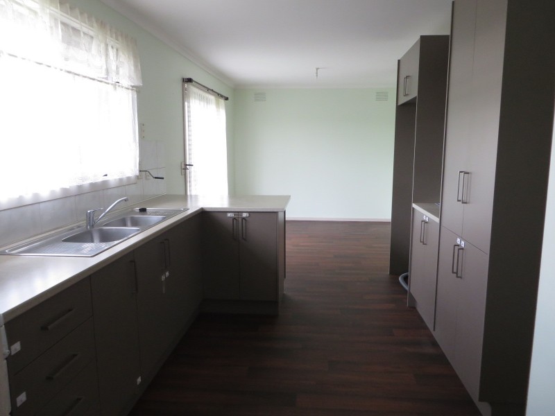 35 Carrington Boulevard, Thomastown VIC 3074