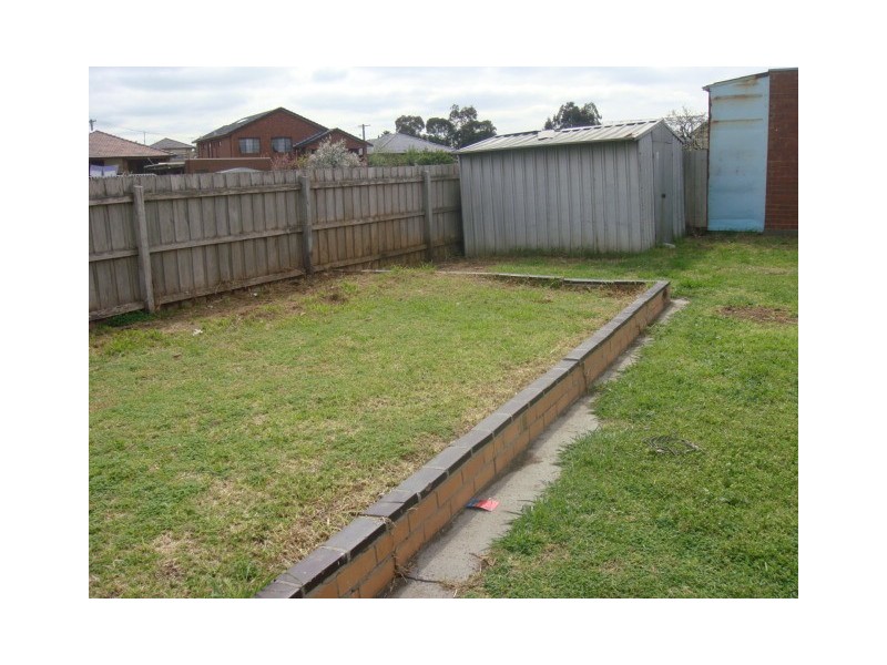 35 Carrington Boulevard, Thomastown VIC 3074
