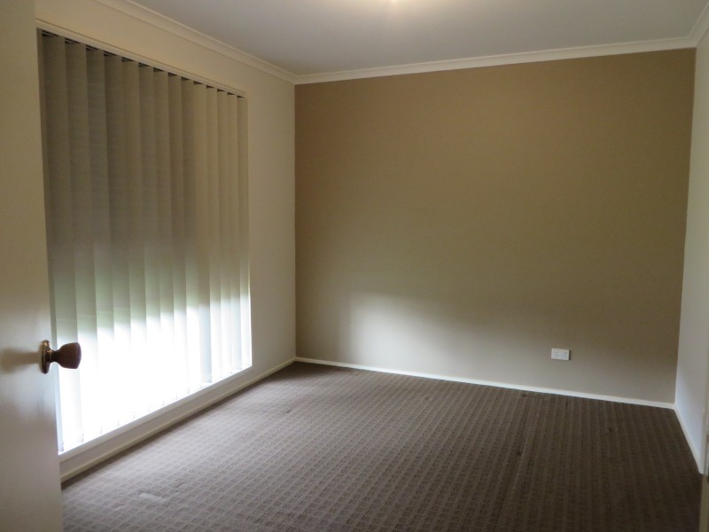 36 Manning Clark Road, Mill Park VIC 3082