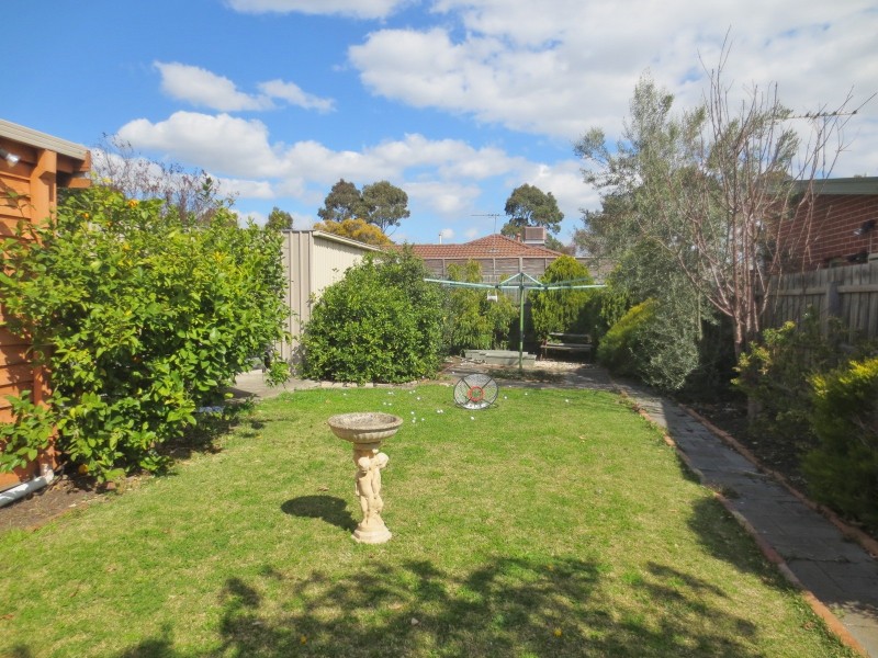 77 Lloyd Street, Heidelberg Heights VIC 3081