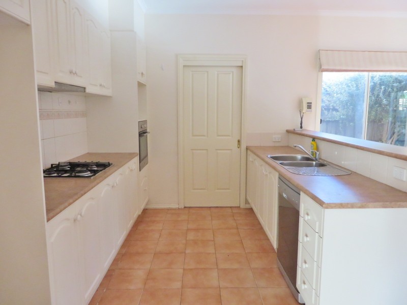 24 Willunga Way, Bundoora VIC 3083