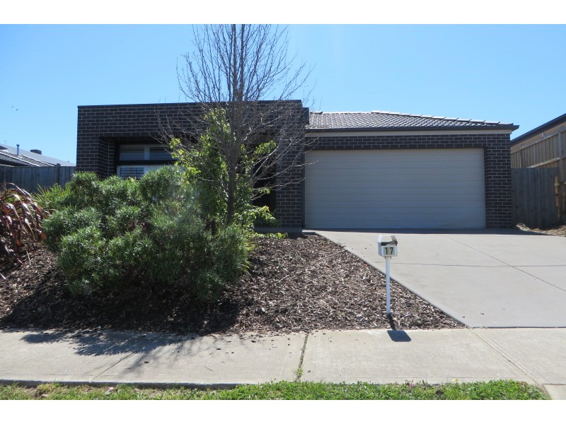 17 Lillian Street, Doreen VIC 3754