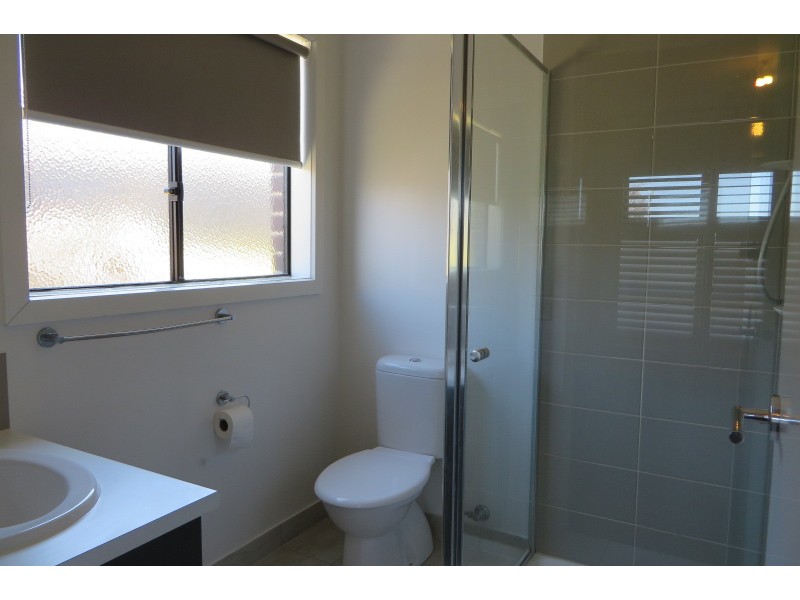 17 Lillian Street, Doreen VIC 3754