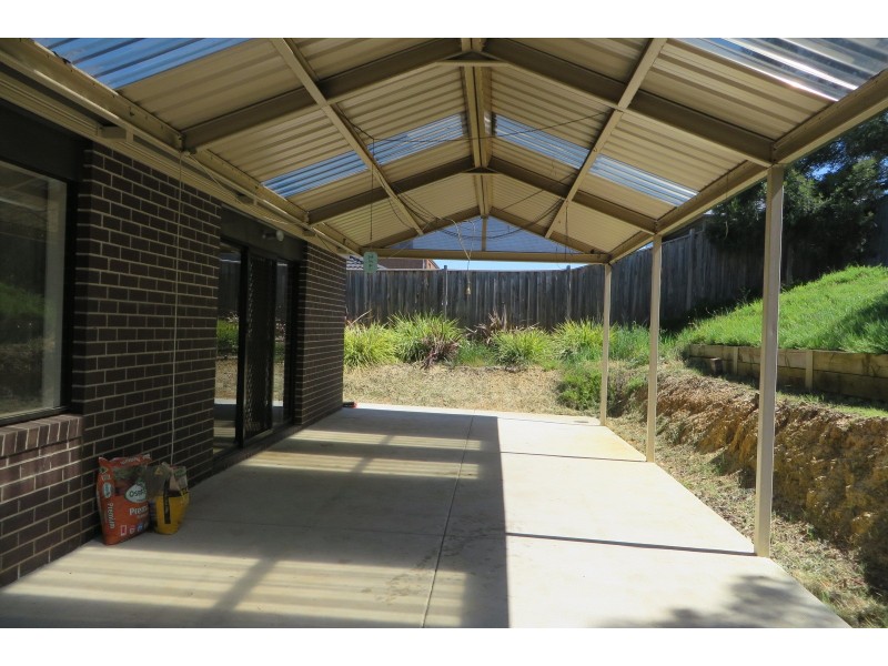 17 Lillian Street, Doreen VIC 3754